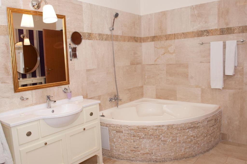 Boutique Vila Paradis Deva Bilik gambar